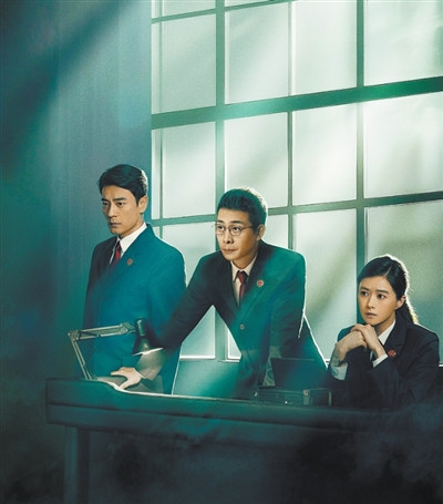 线下股票配资 悬疑叙事拉升正剧张力(新作速评)